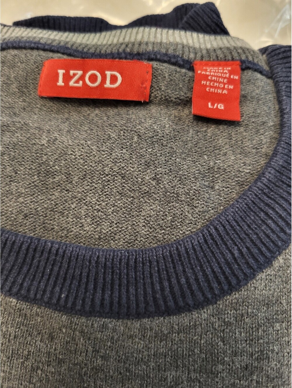 IZOD Men's Crew Neck Pullover Sweater Blue Gray , LG